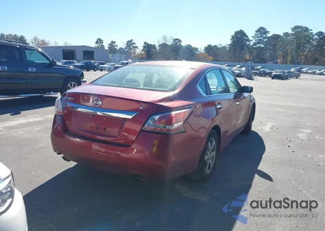 2015 Nissan Altima 2.5/2.5 S/2.5 Sl/2.5 Sv из США, поврежденный, VIN 1N4AL3AP0FC297227